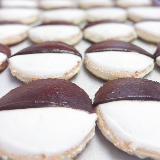 (National Shipping) Famous Dixie Lee Black and White Cookies